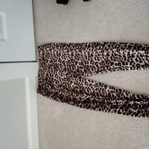 Cheata print leggings